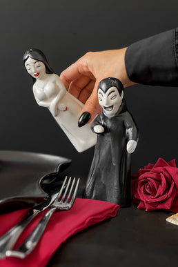 Vampyre Salt & Pepper Shaker Set - Resurrect