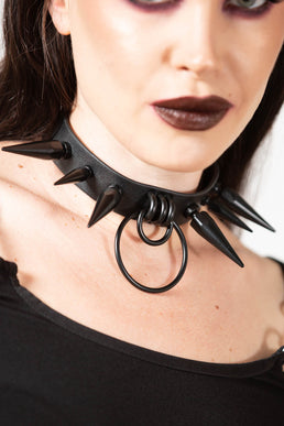 Synchro Spike Choker [MATTE BLACK] - Resurrect