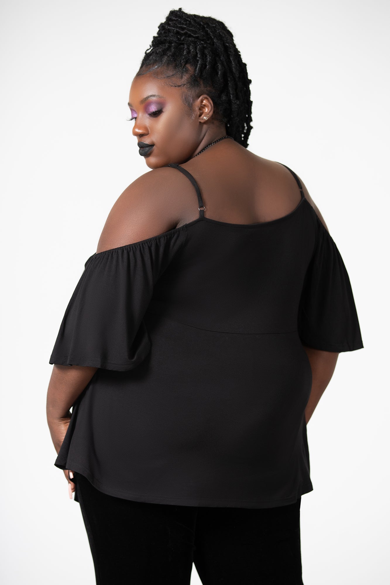 Amber Bat Cold Shoulder Top [PLUS]